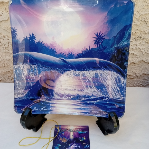 Set 3 Ocean Sea Life Dolphins , Whale Glass Plate Collectible NIB - Picture 6 of 9